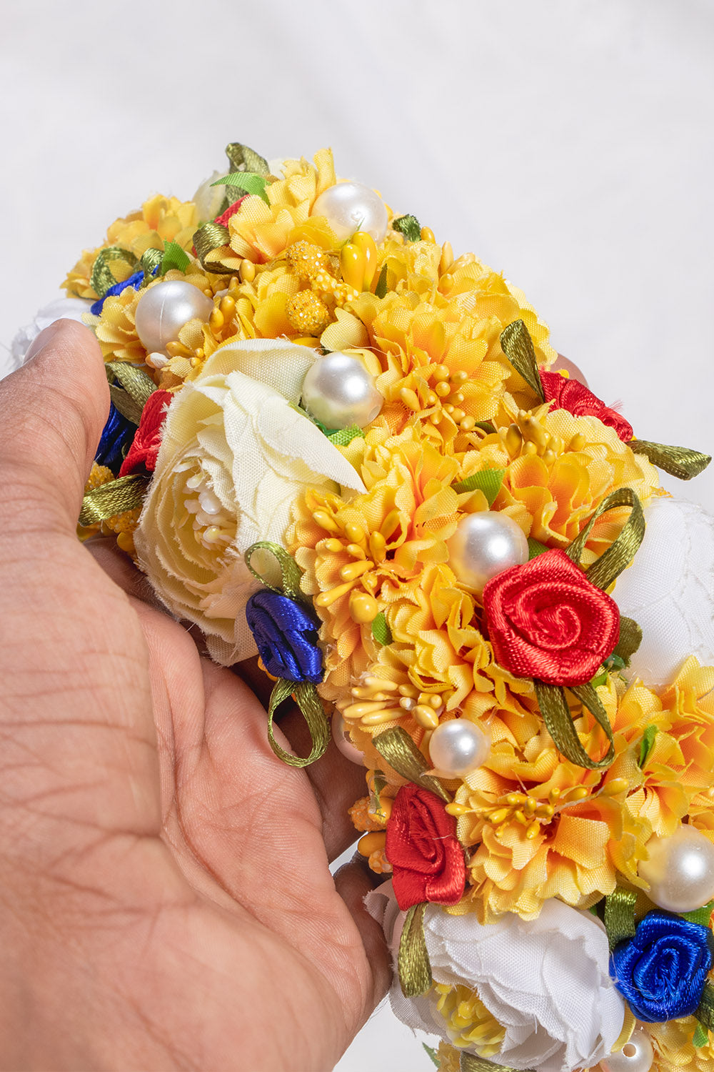Beautiful Snow White Theme Crown